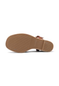 Sandal beige con suola in gomma testurizzata, cinturino regolabile con fibbia e dettaglio del logo impresso sulla soletta.