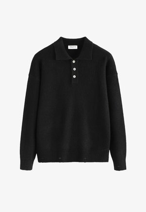 Pull polo en tricot noir avec un col court, patte de boutonnage à trois boutons, et des poignets et un ourlet côtelés. Texture douce, coupe décontractée.