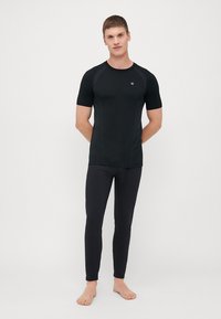 Champion TECHNICAL SEAMLESS CREWNECK - T-skjorte til trening - black