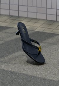 Nije odabrano, black