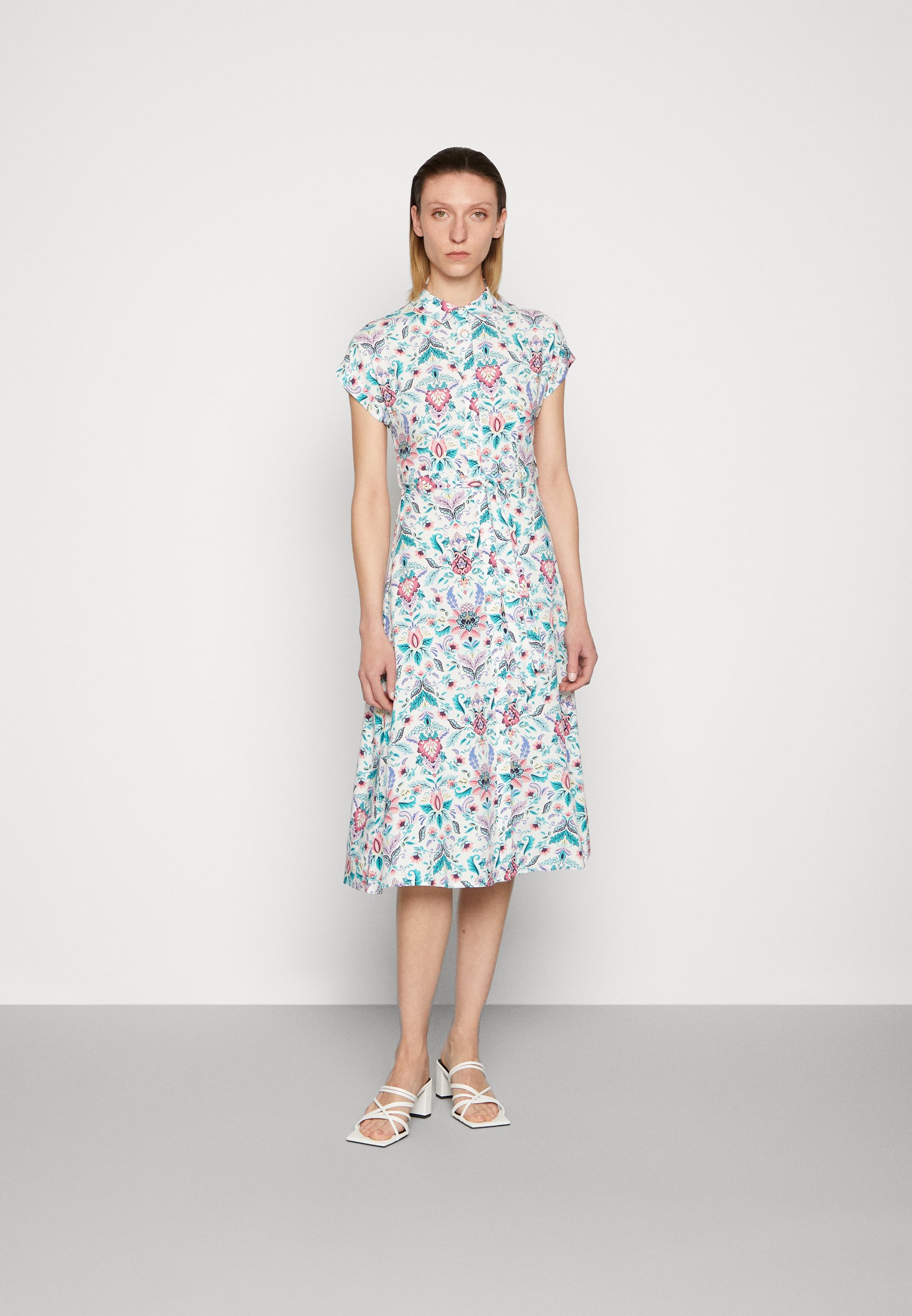 Vestido Vaquero Camisero Tencel Algodón Azul Acero | Robes et Combinaisons  Springfield Femme – Netco Tn Snp