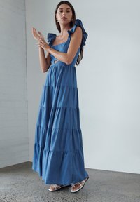 BWLDR ELSI - Maxi šaty - petrol blue