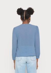 ONLY ONLTRINE SHIRT - Blusa - moonlight blue