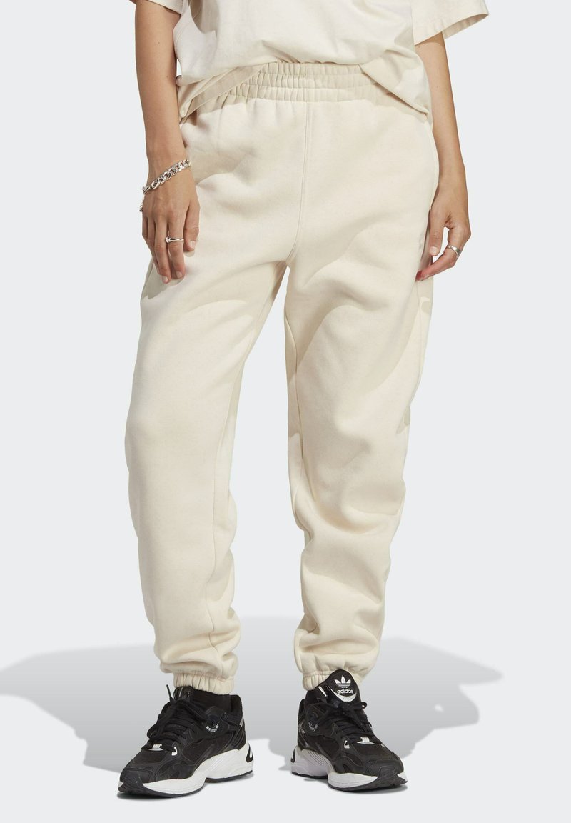 adidas Originals ESSENTIALS JOGGER Tracksuit bottoms beige/white