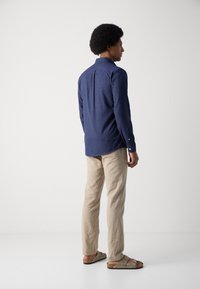 Lindbergh MELANGE BRUSHED SHIRT - Srajca - navy