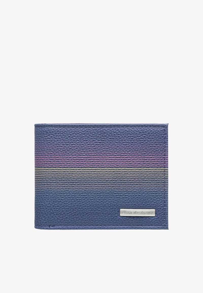 Modrá texturovaná peněženka s vodorovnými gradientními pruhy v růžové, žluté a fialové barvě. Stříbrný logo akcent na přední straně.