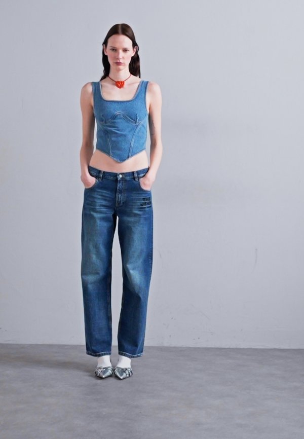 PISTIL HEART NECKLACE - Necklace - coral3