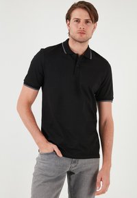 REGULAR FIT - Polokošeľa - black