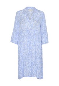 Světle modré květinové šaty s výstřihem do V, tříčtvrtečními zvonovými rukávy a sukni ve vrstvách vyrobenou z měkké tkaniny. Jemný bílý květinový vzor.