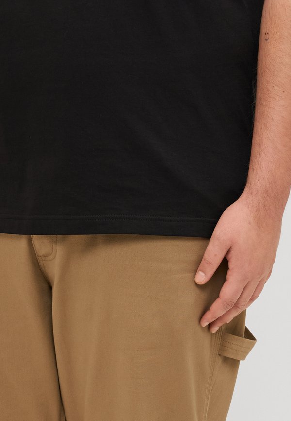 PLUS MONOLOGO SHIFT TEE - Print T-shirt4