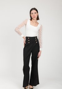 INFLUENCER Maglione - milk