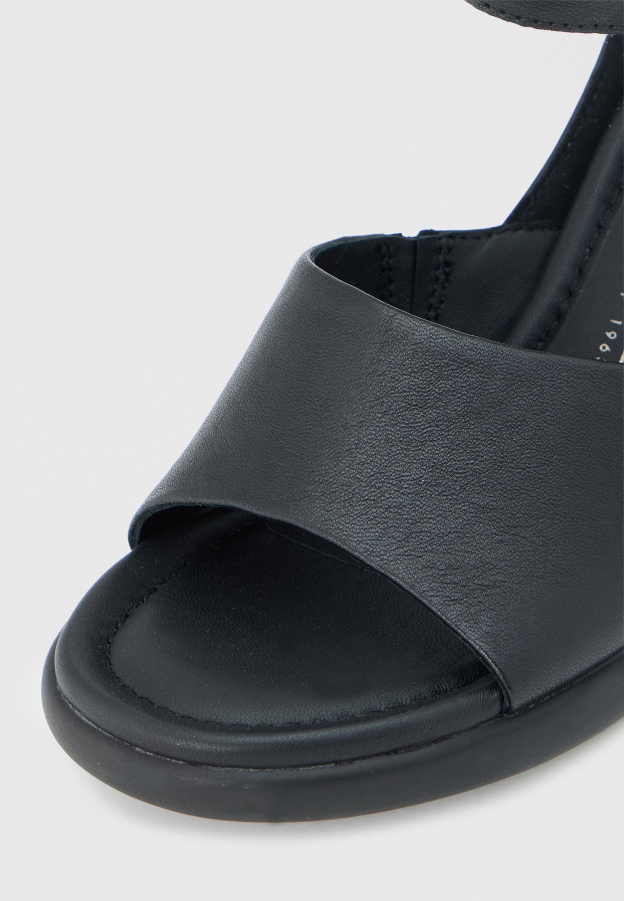 Riemensandalette