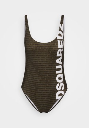 Costume intero marrone con motivo ripetuto "DSQUARED2" e grande testo verticale bianco "DSQUARED2" sul lato destro.