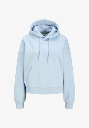Jasnoniebieska bluza z kapturem z kieszenią z przodu, ściągaczem na kapturze i ściągaczami na rękawach. Wykonana z miękkiego materiału o luźnym kroju. Logo na piersi.