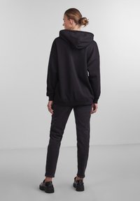 California Felpa con Cappuccio Donna Tommy Hilfiger - Horse&Green