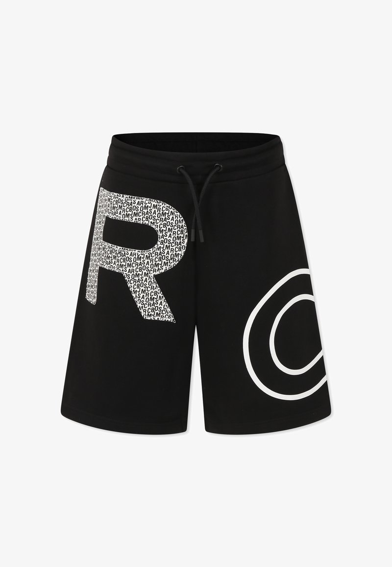 Shorts noirs avec taille à cordon de serrage, présentant une grande lettre blanche "R" avec un motif de texte répété et un design circulaire blanc de l'autre côté.