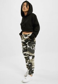 DEF CROPPED - Felpa con cappuccio - black