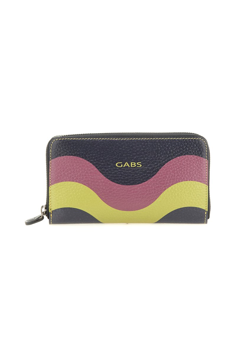 Portafoglio nero con cerniera, decorato con strisce ondulate rosa e gialle e logo dorato "GABS" centrato sulla parte anteriore.