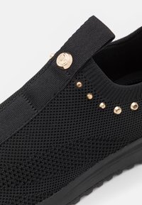 MICHAEL Michael Kors Zapatos sin cordones - black