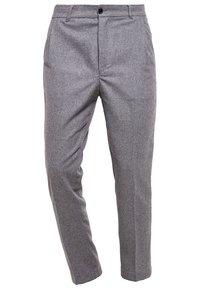 Szare, dopasowane spodnie wykonane z mieszanki wełny, z płaskim przodem, bocznymi kieszeniami oraz pojedynczym zapięciem na guzik.