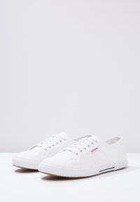 Superga 2950 COTU UNISEX - Sportcipő - white