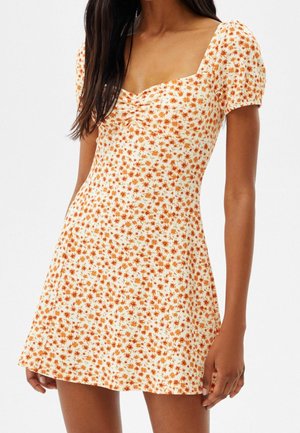 Bershka, Robe pull - white