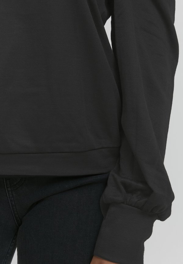 PZDunne - Long sleeved top4