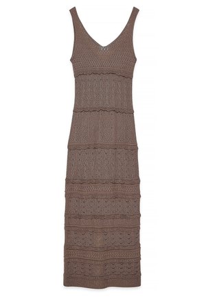 Bež brezrokavna pletena obleka z V-izrezom in horizontalnimi teksturiranimi vzorci v različnih pletenih vzorcih po celotni dolžini.