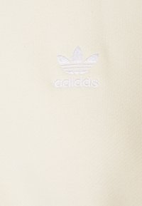 adidas Originals ADICOLOR RELAXED - Sweatshirt - white