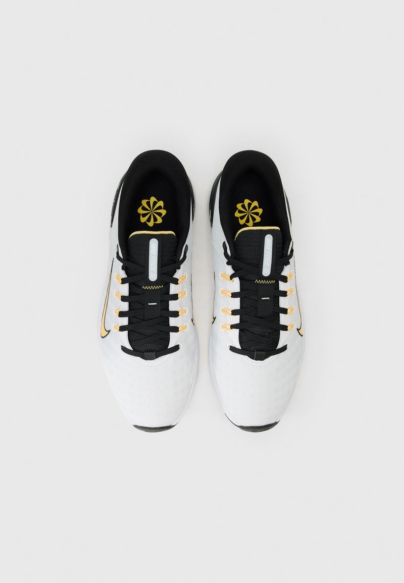 Nike Golf FREE GOLF - Chaussures de golf - white/topaz gold-coloured/black/pure platinum-coloured
