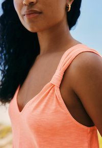Next REGULAR FIT - Kombinezon - coral pink