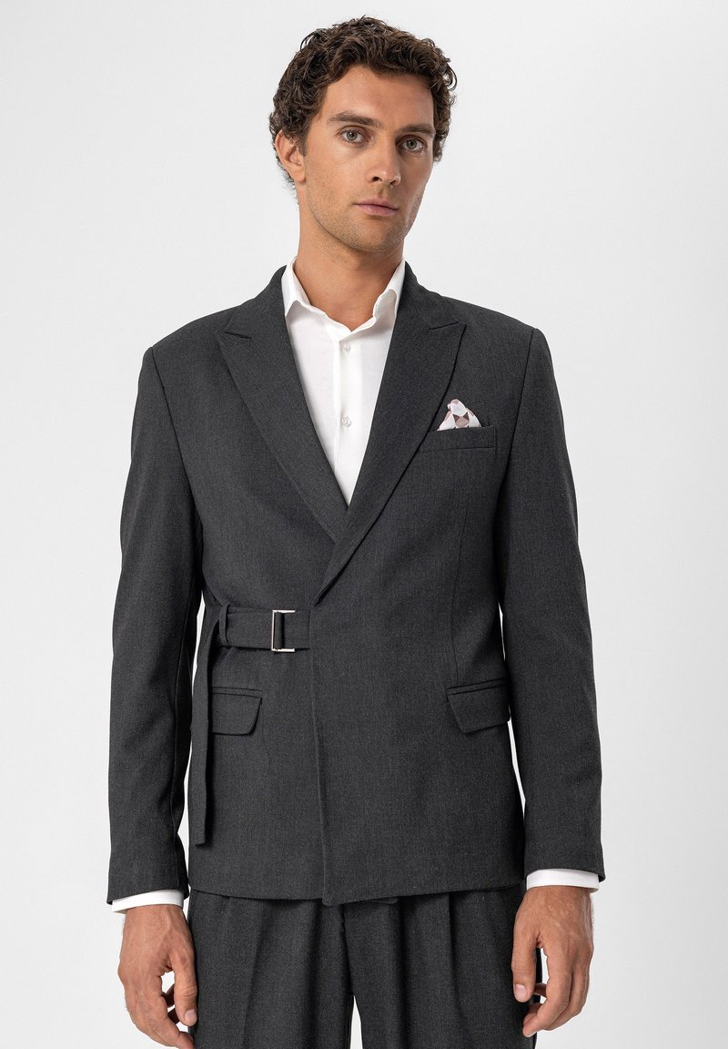 ANT Antioch Anthracite Double-Breasted Women's Coat - San José del Cabo main image 0