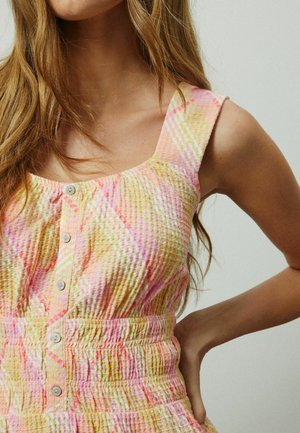 Next, REGULAR FIT - SLEEVELESS TEXTURED JERSEY MINI DRESS . - Shirt dress - pink yellow check