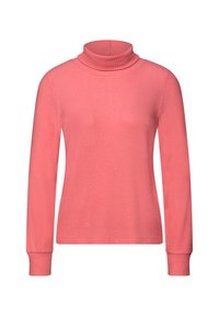 Długorękawowy sweter z golfem w kolorze koralowego różu, z prążkowanym kołnierzem i mankietami, prezentowany na białym tle.