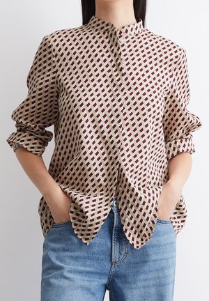 Button-down blouse - red
