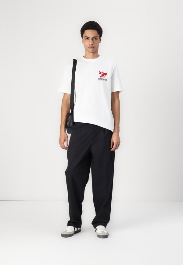 ONSDEZEL TEE - Print T-shirt - cloud dancer3