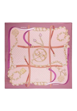 Sciarpa di seta con uno sfondo rosa, arricchita da catene dorate, cinghie e logo del marchio. Tra i dettagli notevoli ci sono pendenti a forma di cuore e un lucchetto.