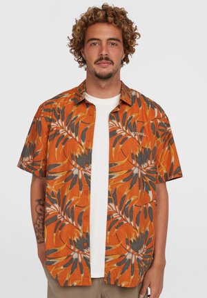 Short-sleeve shirt made of lightweight fabric, featuring an orange base with black and yellow palm leaf patterns, and a button-down front.