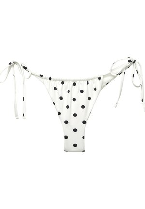 Weißer Bikini-Unterteil mit schwarzen Punkten, ausgestattet mit verstellbaren Bindebändern an den Seiten und gerafftem Stoff für eine figurbetonte Form.