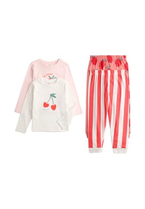 Dos camisetas de manga larga en rosa y blanco con estampados de cerezas, combinadas con pantalones de cintura elástica: unos con flores rosas y otros con rayas rojas y blancas.