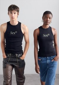 Carne Bollente SEXPENSIVE TASTE UNISEX - Top - black