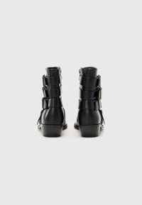 RAID COLE - Botines camperos - black