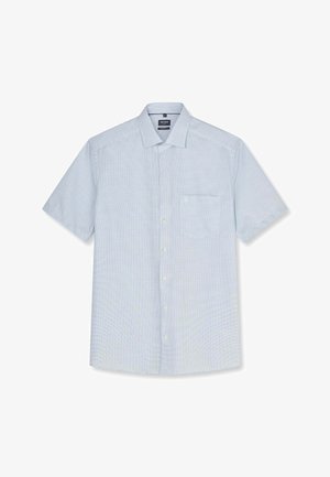 Lichtblauw overhemd met korte mouwen en knopen, met subtiele witte en donkerblauwe horizontale strepen en een klassieke kraag.