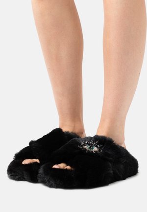 JUNKFORT - Slippers - black