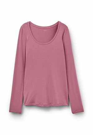 Camiseta de manga larga en tela suave y ligera de color rosa. Cuenta con un escote redondo, textura lisa y un ajuste relajado con un dobladillo ligeramente curvado.