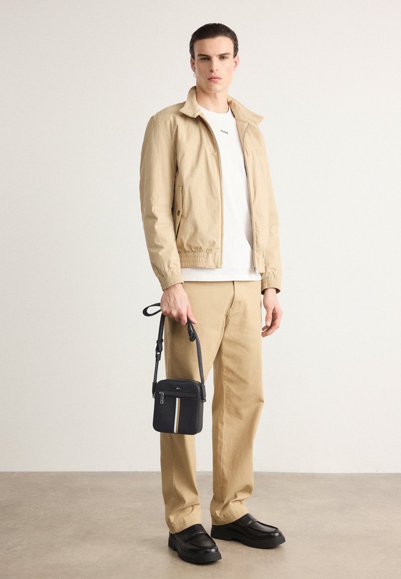 MCT Slip Uomo ANSGAR JOCK Corde BORSA RIGONFIABILE POSTERIORE MCT Slip Uomo ANSGAR JOCK Corde BORSA RIGONFIABILE POSTERIORE