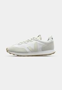 Unselected, white/pierre