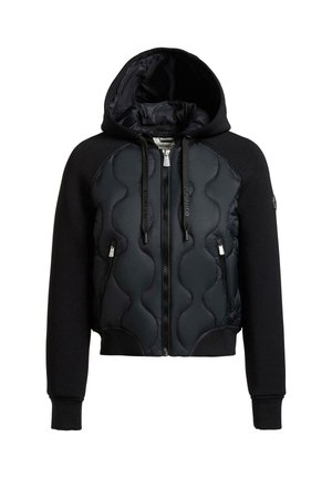 Giacca nera con cappuccio e zip frontale, pannello anteriore trapuntato, maniche lisce, due tasche con zip e cappuccio con coulisse.