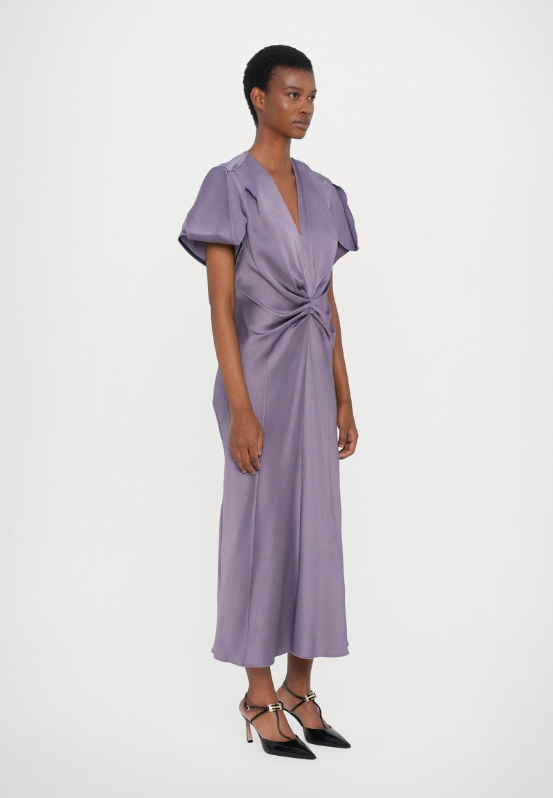 flowy elastic midi dress Cindy-Strapless Flowy Satin Maxi Dress With Detachable Belt – ILA Official main image 0