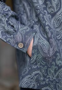 Next REGULAR FIT - Jachetă de vară - paisley blue